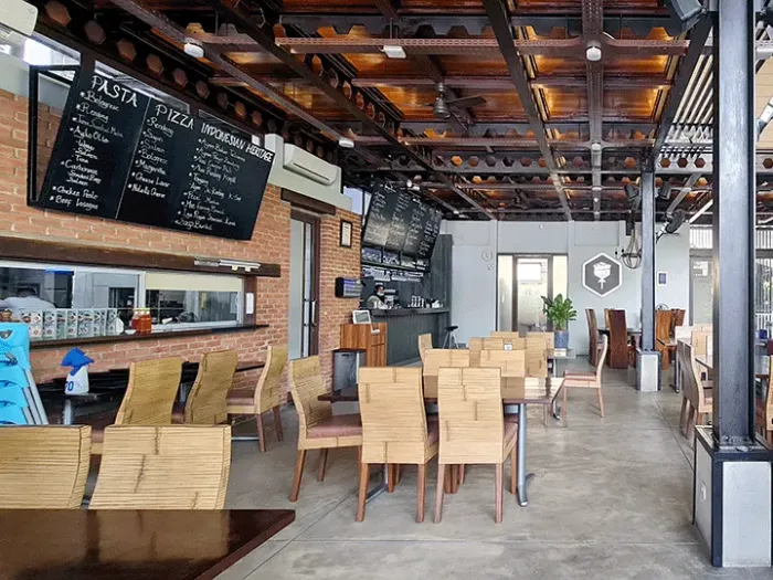 Rekomendasi Cafe Instagramable di Padang